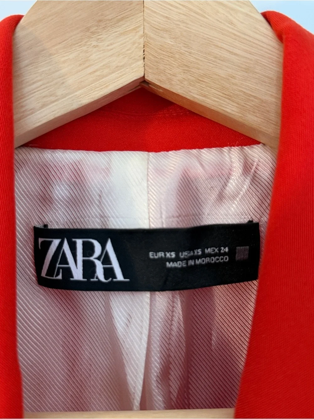 Zara Vibrant Double Breasted Burnt Orange Blazer with gold buttons - Picture 3 of 10
